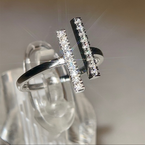 Open Double Bar Ring - Picture 7 of 10